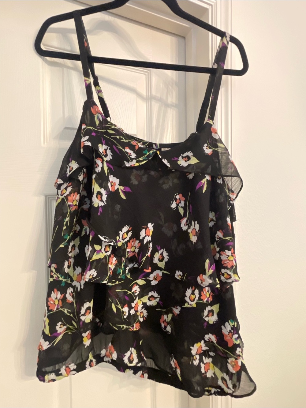 torrid Black Floral Ruffle Tank with Multicolor Blooms. Size 1.